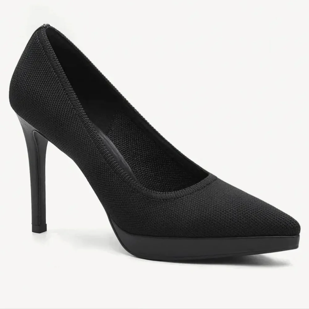 Cosy Island elegant black